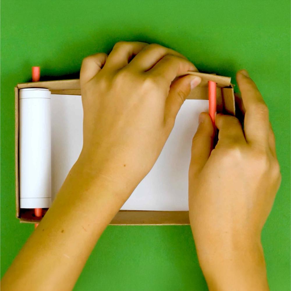 FutureMakers Crankie Contraptions - Small Group Pack (10) STEM Kit for School Homeschool Scouts